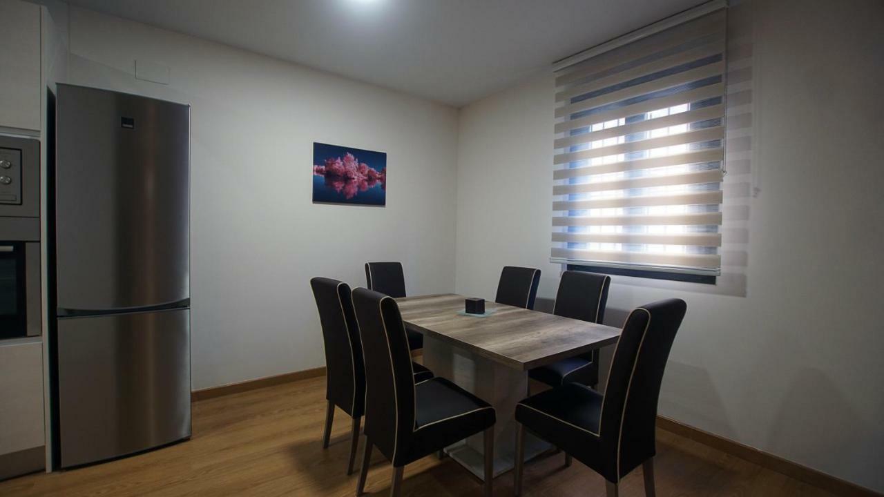 Apartamento Con Garaje, El Barco Толедо Экстерьер фото
